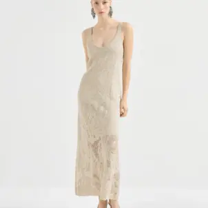 Dazzling water lillies dress in linen and cotton