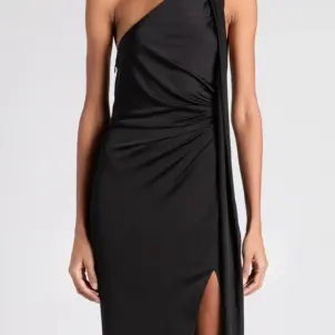 One-Shoulder Fluid Jersey Gown