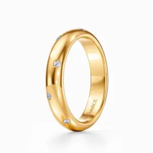 Inset Diamond In Yellow Gold 4 mm