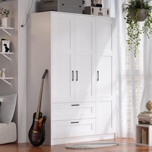 3 Doors Wooden Wardrobe Closet Armoire