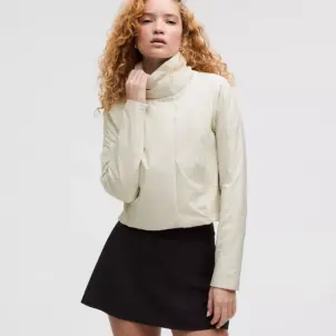 Sleek City Cropped Jacket