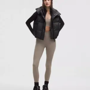 Wunder Puff 600-Down-Fill Cropped Vest