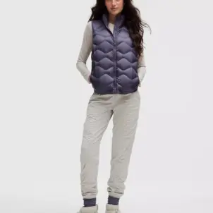 Women's Featherweight 900-Down-Fill Quilted Vest