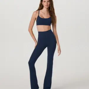 Vuori AllTheFeels Slim Flare