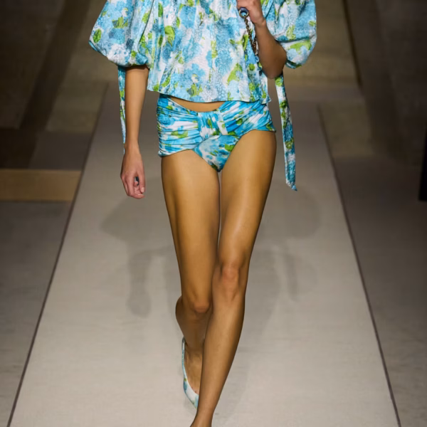 CHLOÉ Ruched floral-print bikini briefs