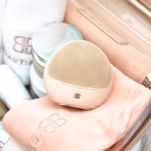 HeatSonic Cleansing Device