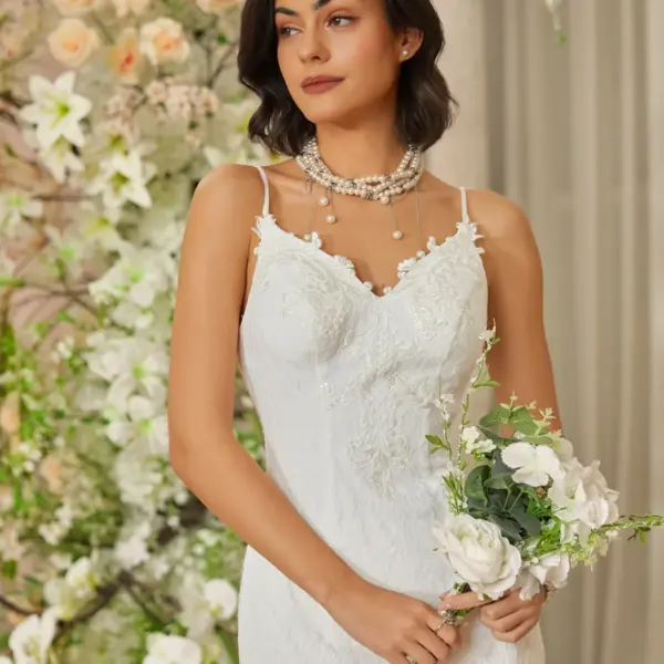 Sweetheart Neckline Gallus Lace Embroidery Gown Elegant Bridal Dress