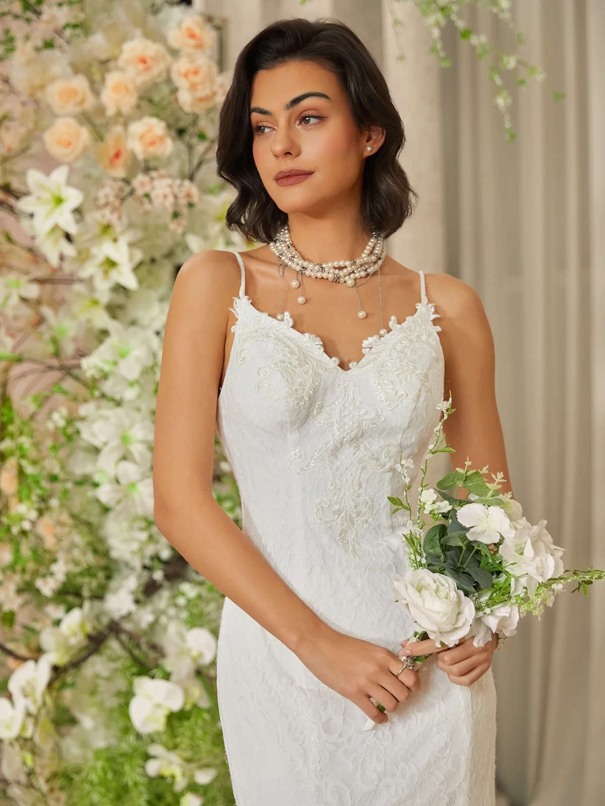 Sweetheart Neckline Gallus Lace Embroidery Gown Elegant Bridal Dress