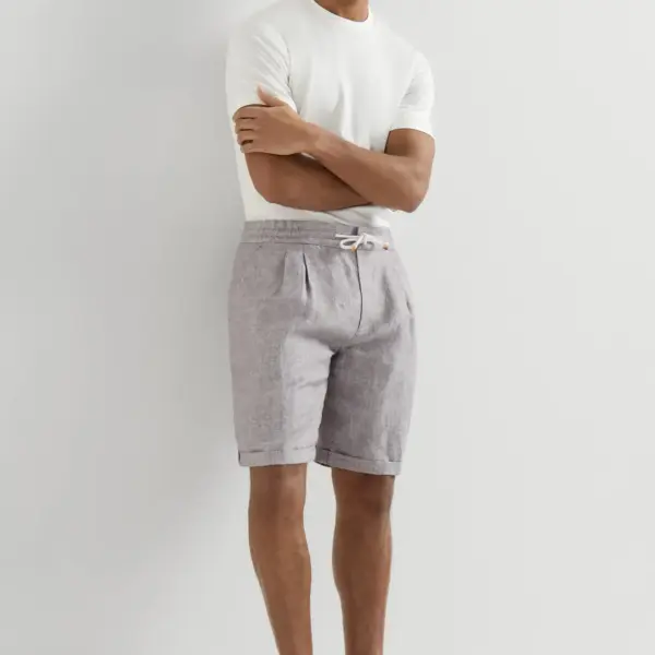 Double pleated drawstring Bermuda shorts