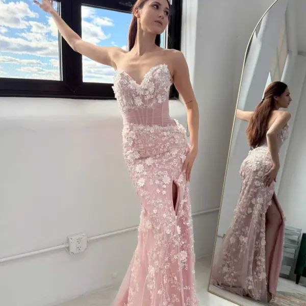 Glorious Strapless Neckline Floral Applique Dress