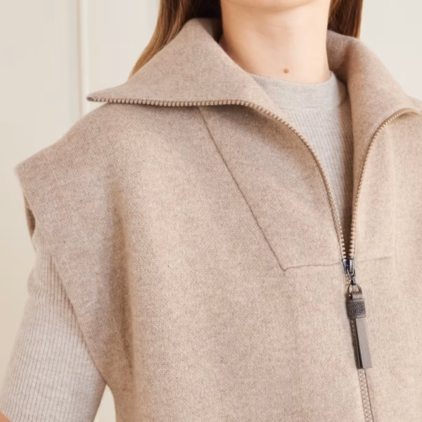 Cashmere-blend zip-up gilet