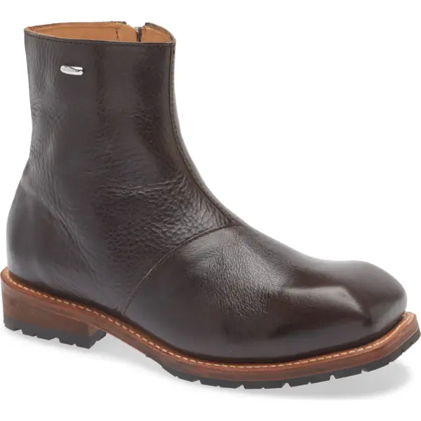 Engine Boot