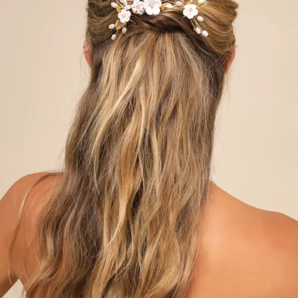 Beautiful Adornment Gold and White 5-Piece Floral Hair Pin Set