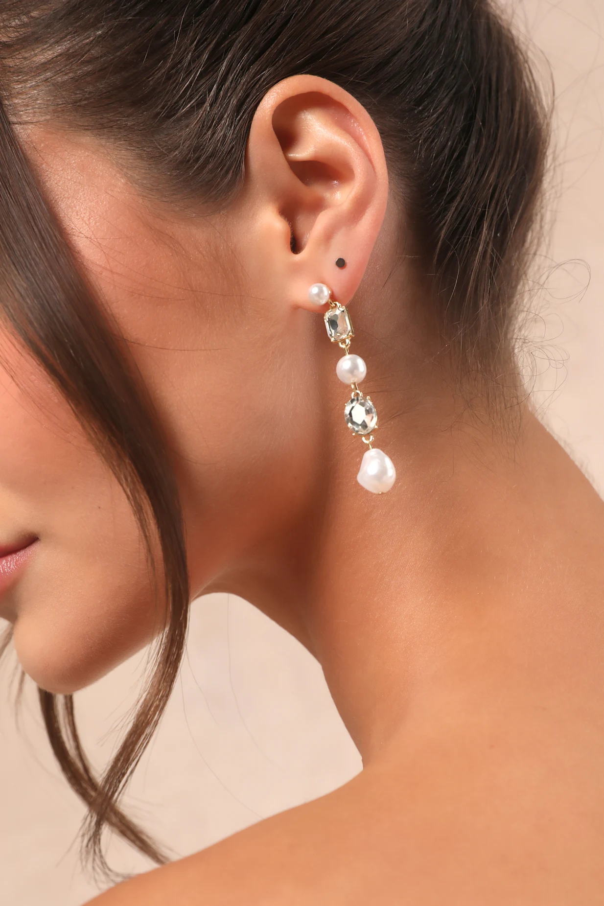 Glistening Addition Gold Pearl and Rhinestone Drop Earrings
