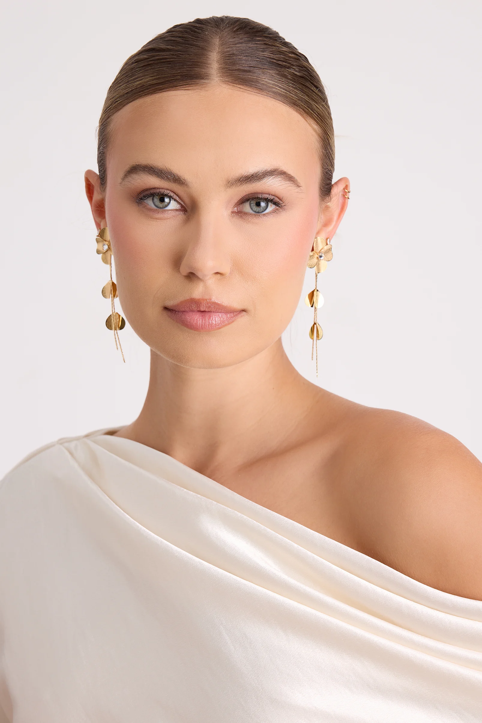 Francis Gold Flower Chain Drop Earrings